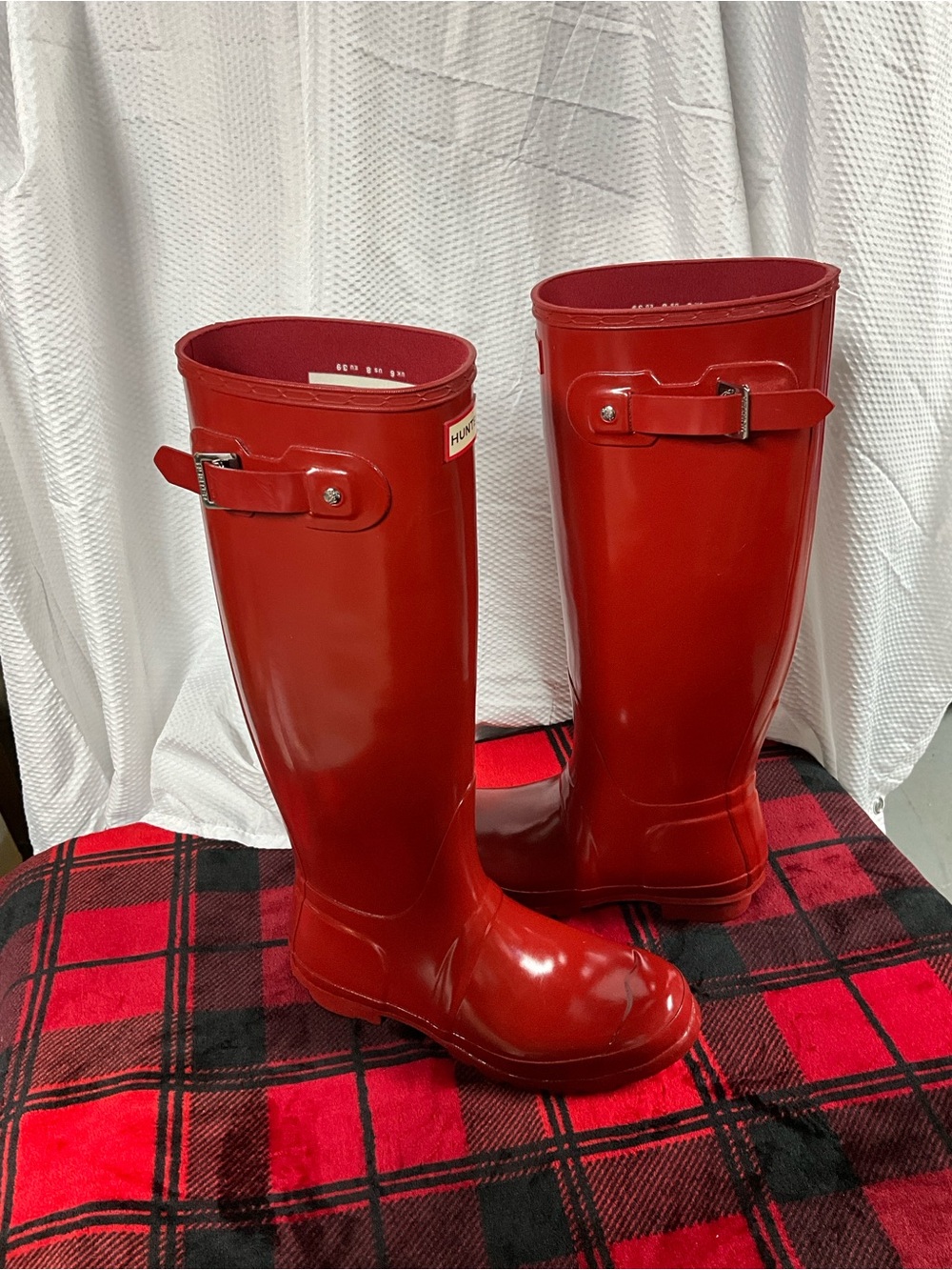 EUC Hunter Glossy Red Tall Rain Boots 8 - Picture 2 of 6